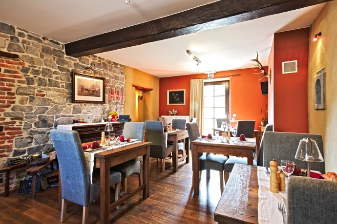 Salle petit déjeuner